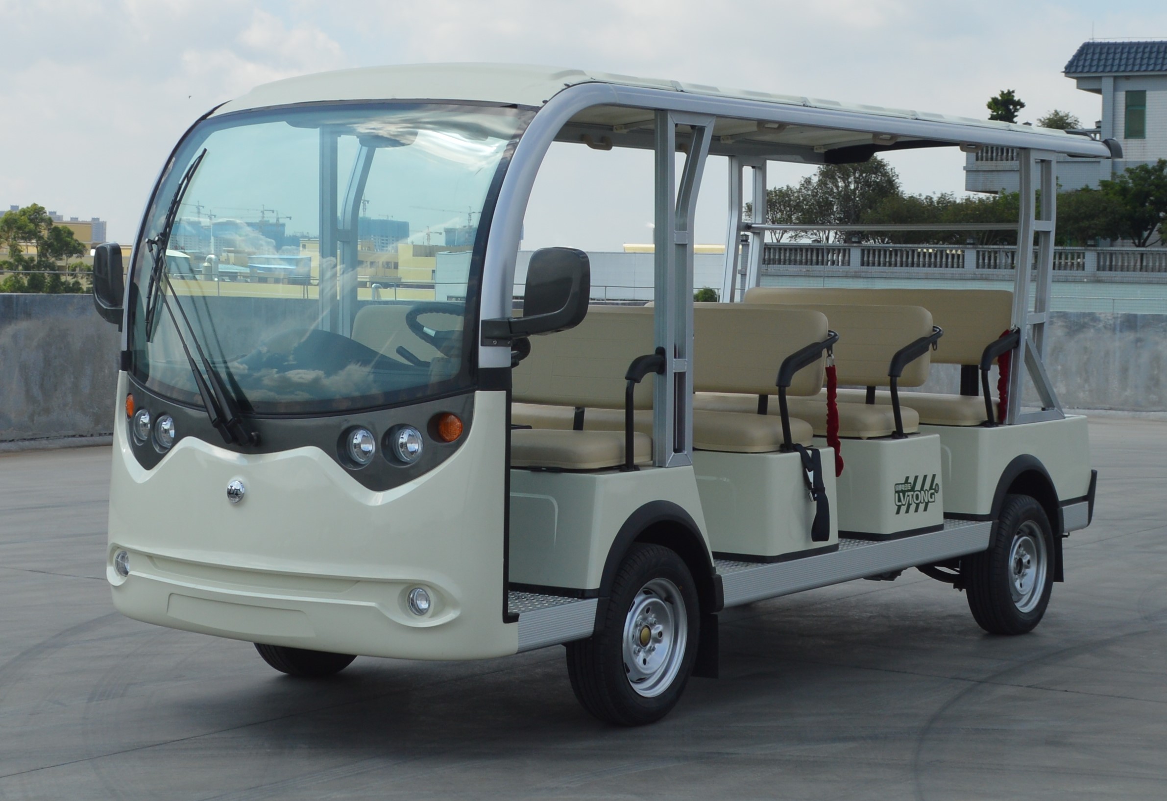 綠欣電動(dòng)觀光車