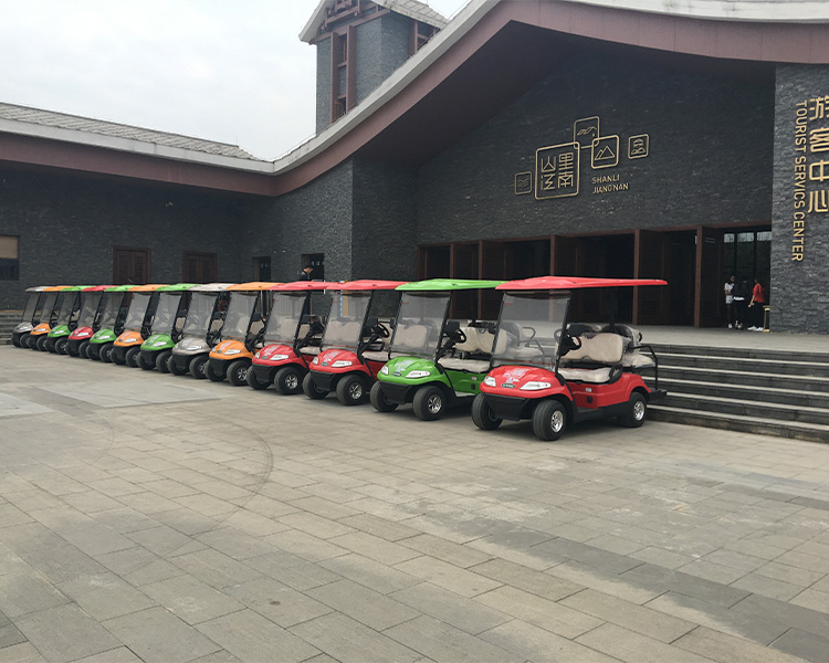 高爾夫球車