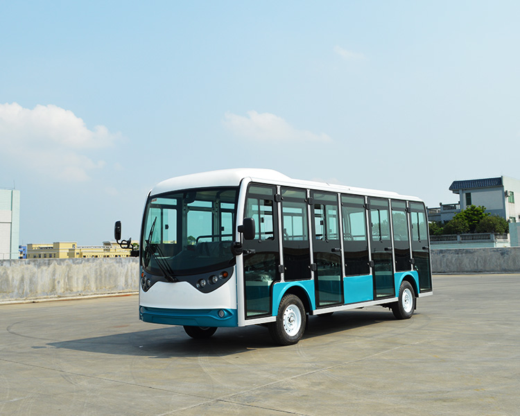 23座封閉式電動觀光車-綠欣景區(qū)觀光車