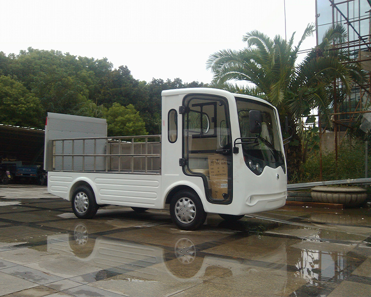 垃圾清運(yùn)車
